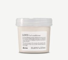LOVE Curl Conditioner by Davines